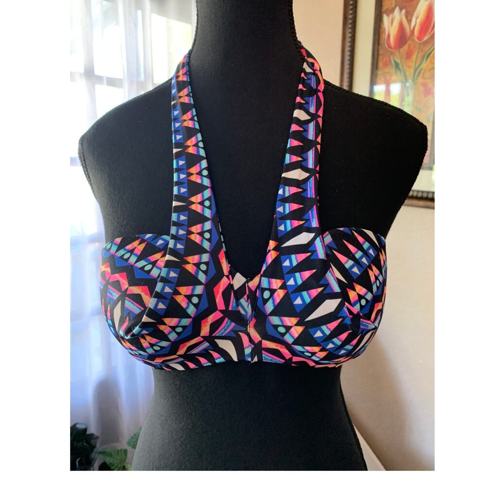 VICTORIA'S SECRET Pink Geometric bandeau bikini top Underwire Neon Print Small